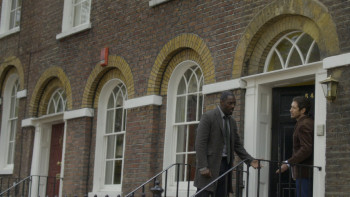 luther.s01e01.uncut.1080p.bluray.x264 ingot.mkv snapshot 54.59.440