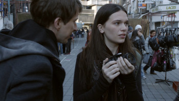 Luther.S02E01.UNCUT.1080p.BluRay.x264 iNGOT.CZ EN.HDclub.sk.mkv snapshot 17.54.440