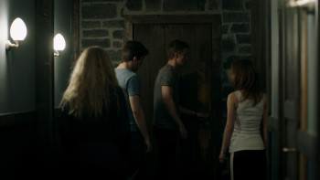 Svartsjön.S01E01.1080p.Viaplay.WEB DL.DD2.0.H264 iFLiX.CZ SV.HDclub.sk.mkv snapshot 23.35 [2018.10.1