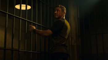 Strike.Back.S07E01.1080p.AMZN.WEB DL.DDP5.1.H.264 NTb.CZ EN.Hdclub.mkv snapshot 21.23 [2019.03.04 19