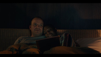 Years.And.Years.S01E01.1080p.AMZN.WEB DL.DDP5.1.H.264 Monkee.CZ EN.mkv snapshot 25.05 [2019.07.03 16