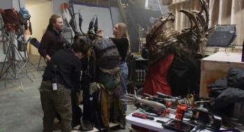 The.Crystal.Calls.Making.the.Dark.Crystal.Age.of.Resistance.2019.1080p.WEBRip.X264 MEGABOX.mkv snaps