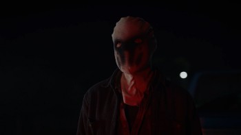 Watchmen.S01E01.Its.Summer.and.Were.Running.Out.of.Ice.1080p.AMZN.WEB DL.DDP5.1.H.264 KiNGS.CZ EN.mk