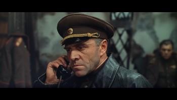 Osvobozeni 5 Posledni uder 1971 .mkv snapshot 00.42.28.667