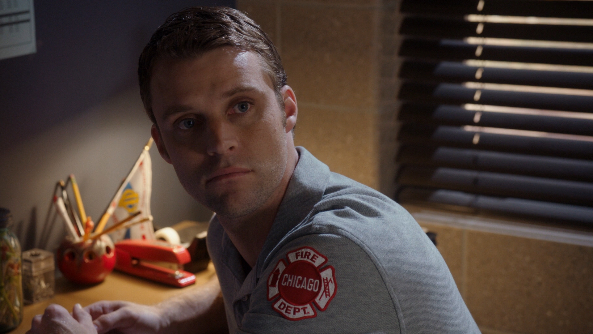 Chicago.Fire.s03e01.1080p.BluRay.x264 Shortbrehd.sk en.mkv snapshot 31.39.731