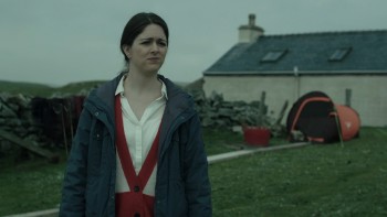 Shetland.S01E01.Red.Bones.Part.1.1080p.NF.WEB DL.DDP2.0.x264 NTb.cz en.mkv snapshot 23.36.000