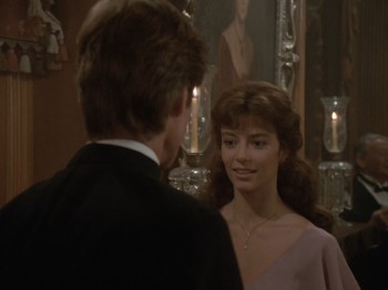 The.Thorn.Birds.S01E01.1080p.WEB DL.DD.2.0.H264 HDclub.SK.mkv snapshot 01.55.05.822