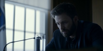 Defending.Jacob.S01E01.1080p.BluRay.x264 BORDURE.cz sk.subs.mkv snapshot 02.55.342