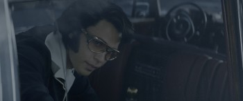 Elvis.2022.2160p.WEB DL.x265.10bit.HDR.DDP5.1.Atmos CM.mkv snapshot 02.19.05.796